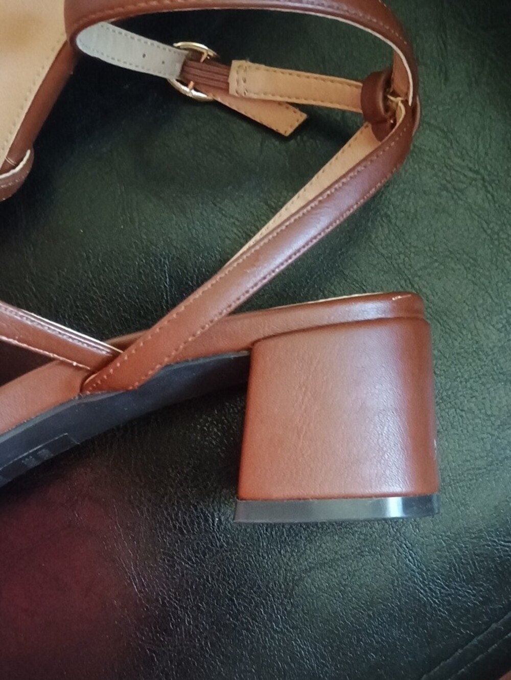 White Mountain Tan Brown Strappy Women's Sandals - Picture 5 of 8